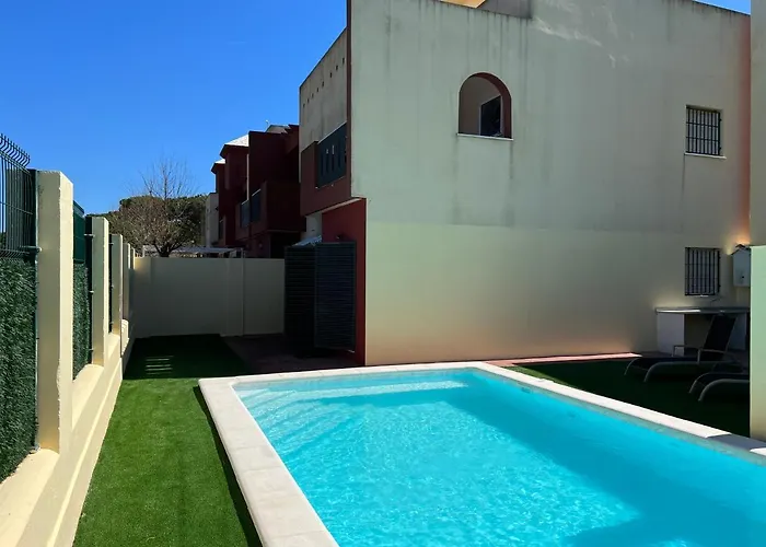 Casa Piscina Playa Barrosa Delfin 7