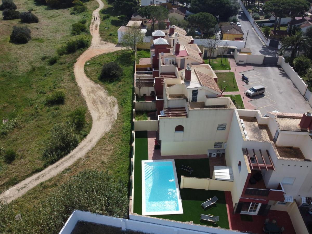 Holiday home Casa Piscina Playa Barrosa Delfin 7 Chiclana de la Frontera